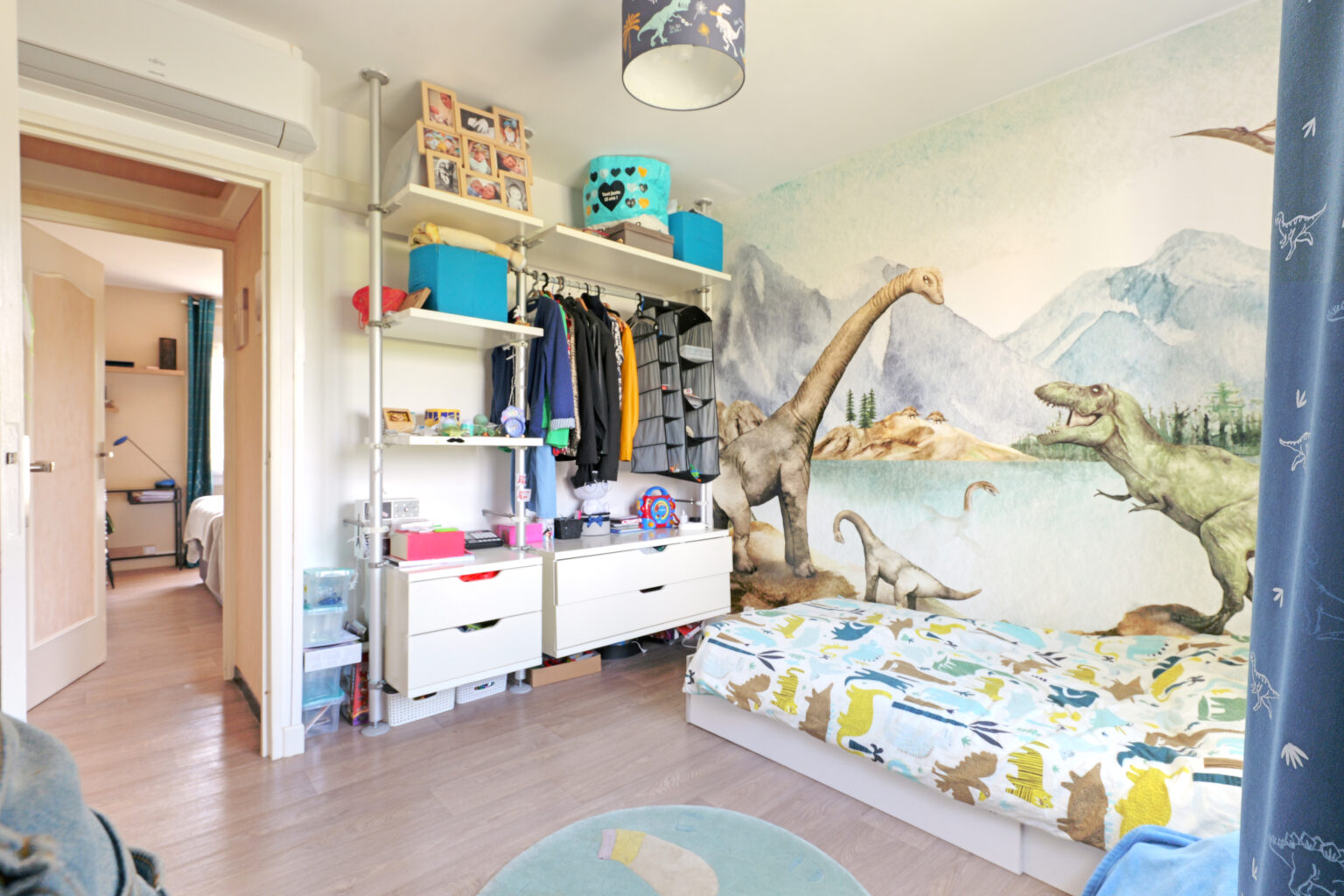 Photo immobilière intérieure chambre d'enfant